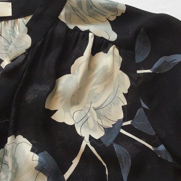 Aritzia Babaton Bennett Silk Mini Dress, Black With Floral Print, size XS - Picture 5 of 15